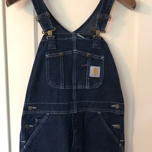 Carhartt bib overalls.